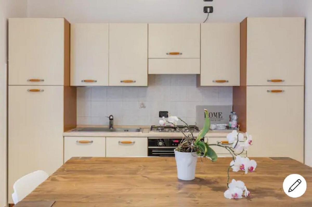 Casa Ulivi Bianco Διαμέρισμα Rivoltella del Garda Εξωτερικό φωτογραφία
